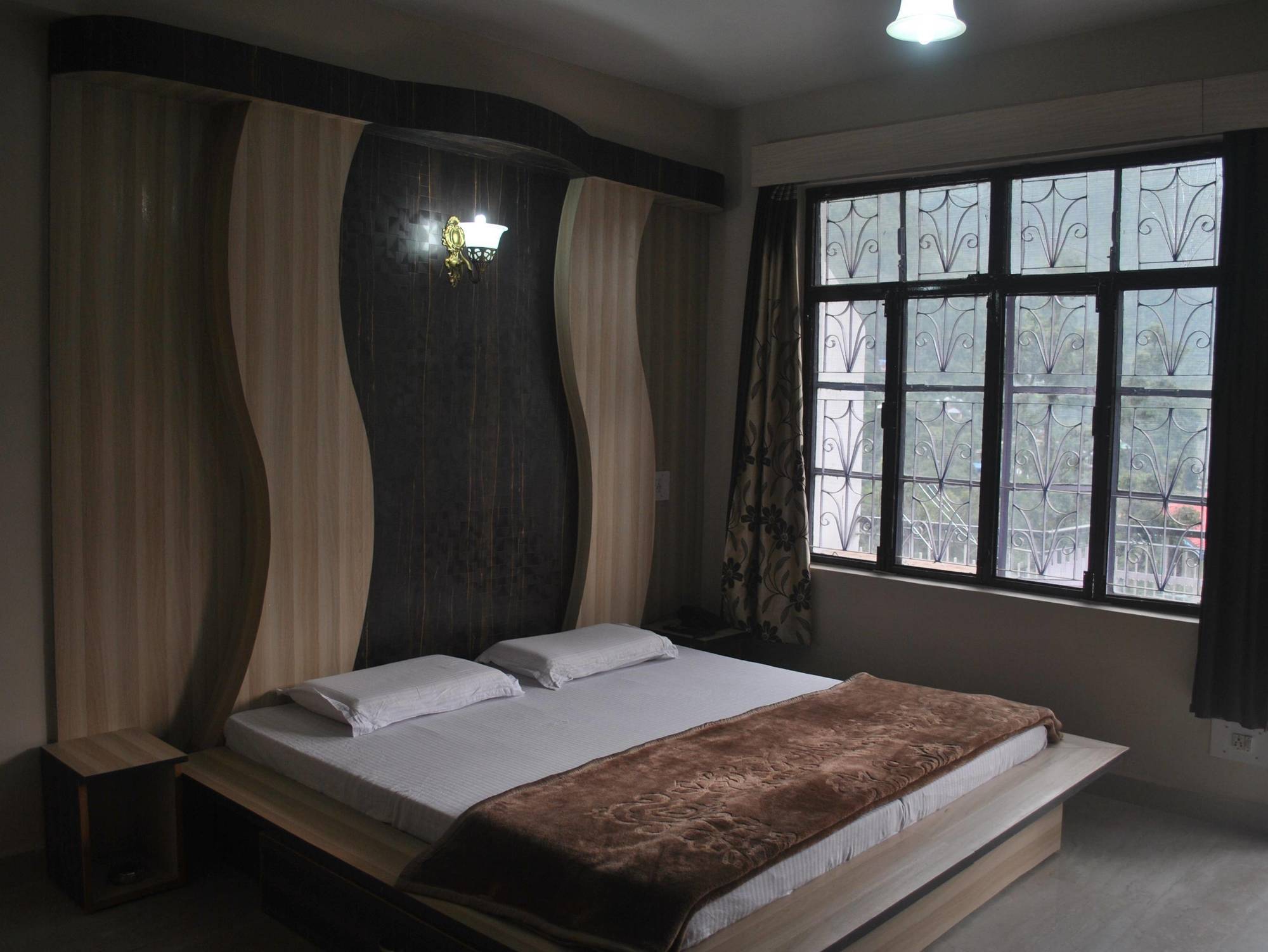 Dharamkot Inn Дармсала Экстерьер фото