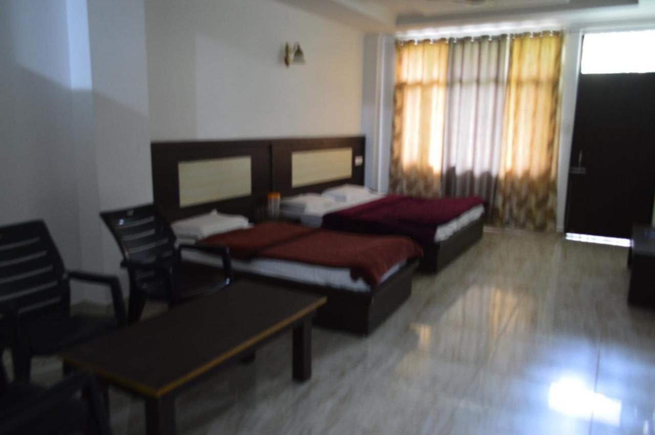 Dharamkot Inn Дармсала Экстерьер фото